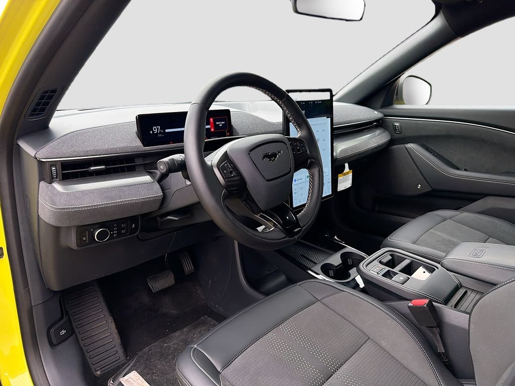 Used 2025 Ford Mustang Mach-E GT AWD/4WD image 9