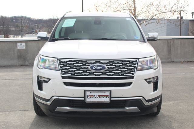 Used 2019 Ford Explorer Platinum image 2