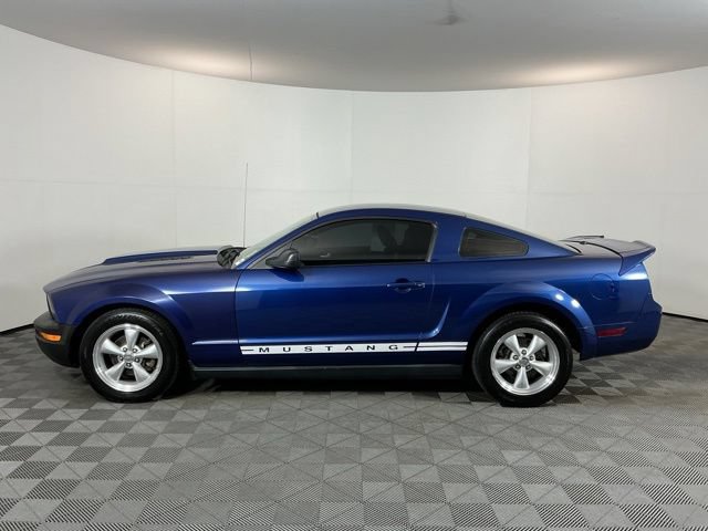 Used 2007 Ford Mustang Premium RWD image 8