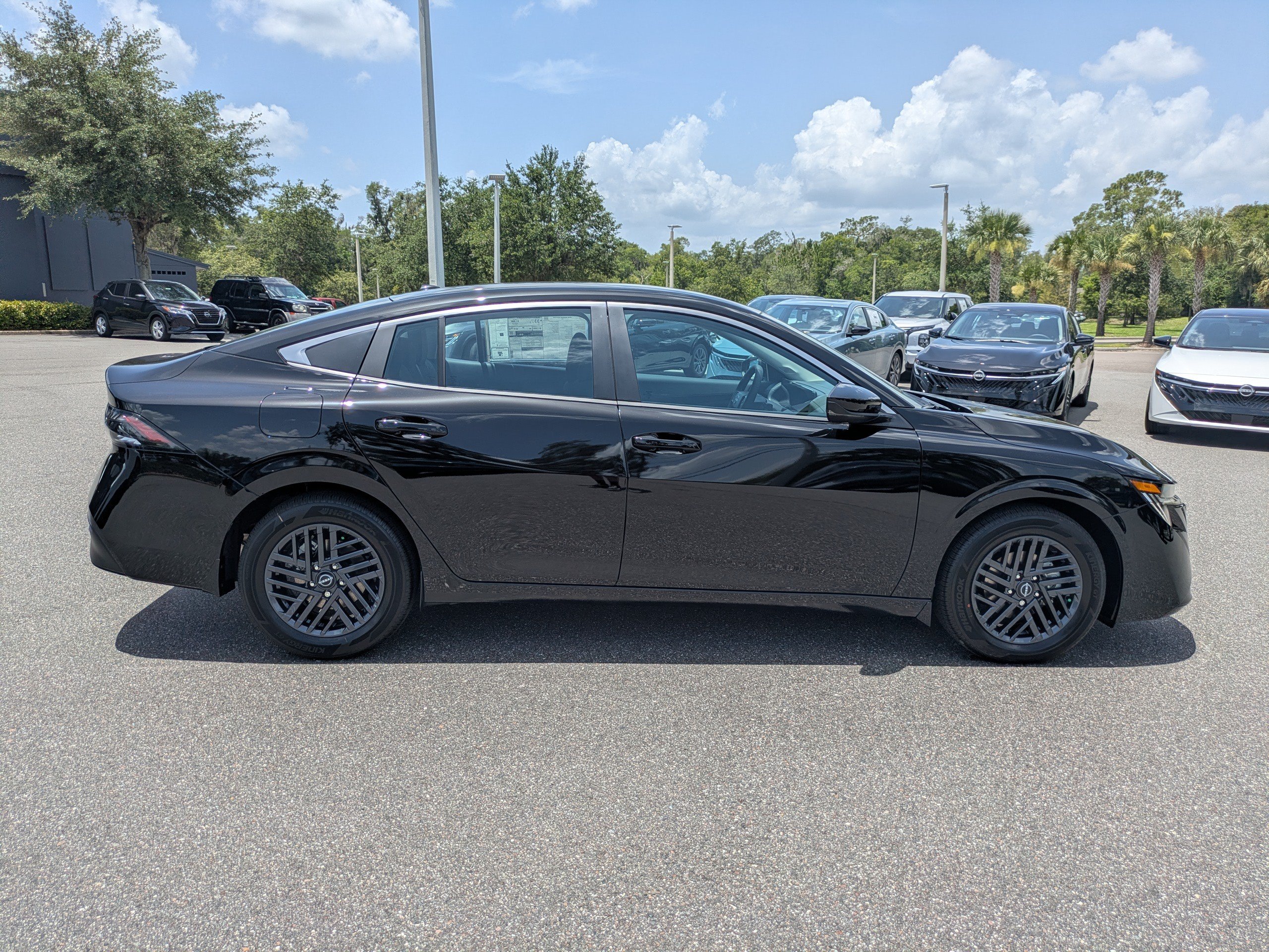 New 2026 Nissan Sentra SV w/ SV Convenience Package FWD image 3