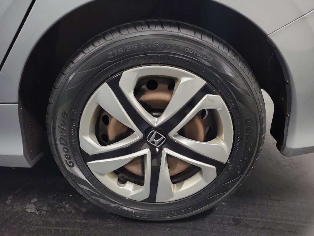 Used 2016 Honda Civic LX image 10