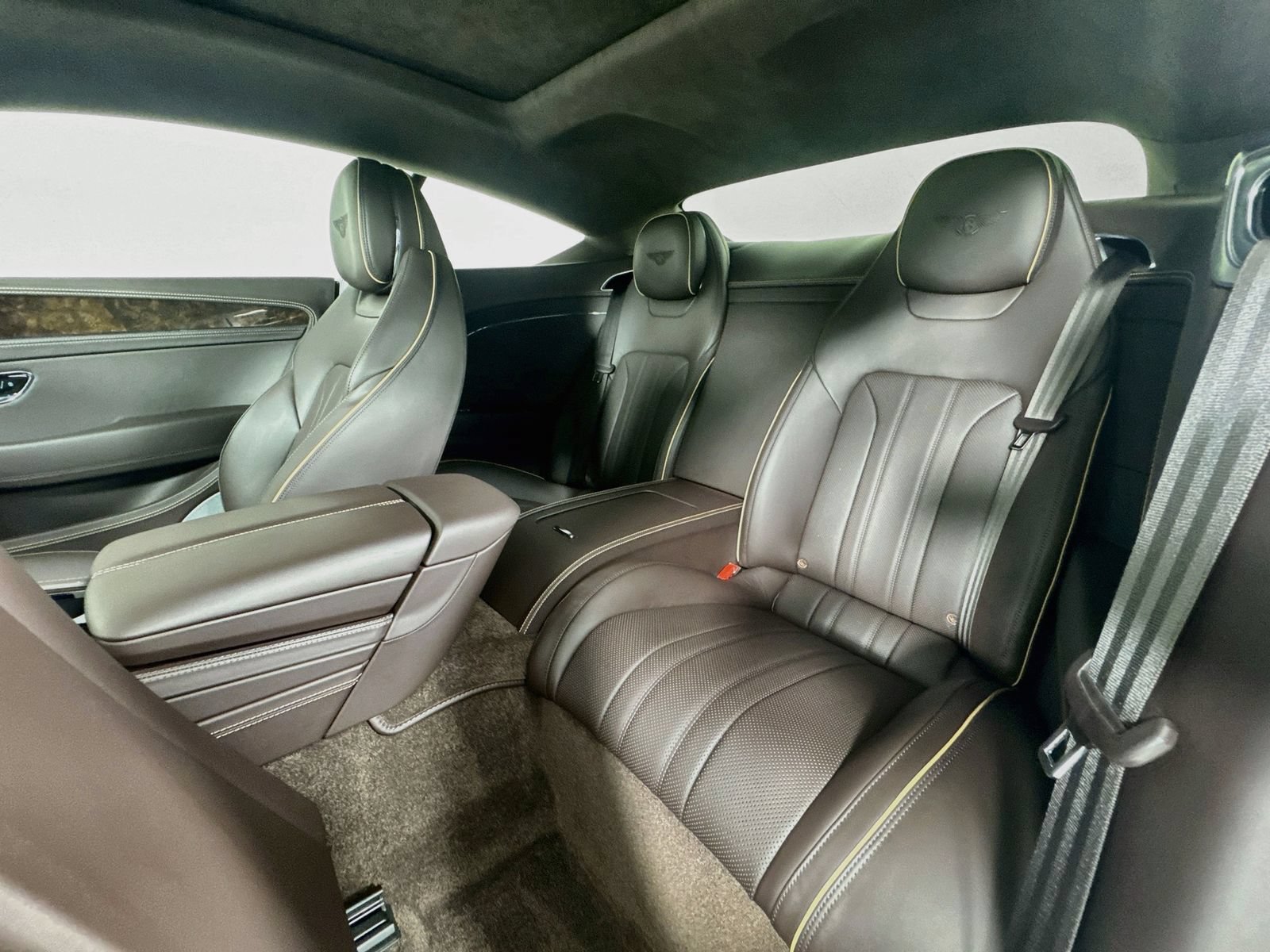 Certified 2023 Bentley Continental GT Mulliner AWD/4WD image 24