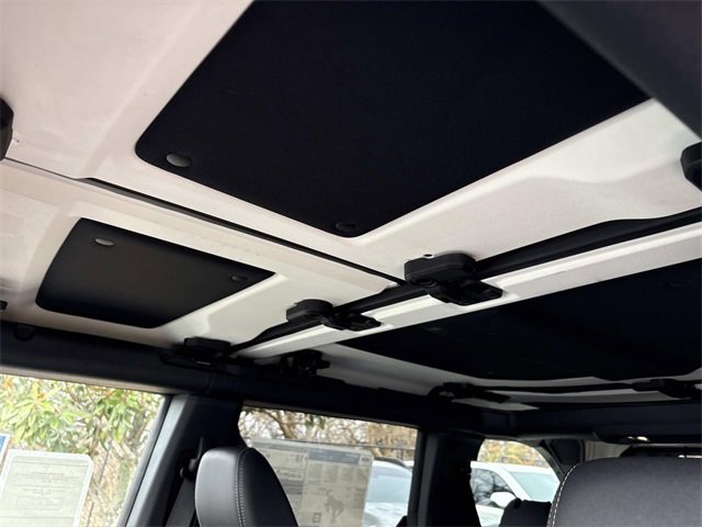 New 2025 Ford Bronco Badlands image 22