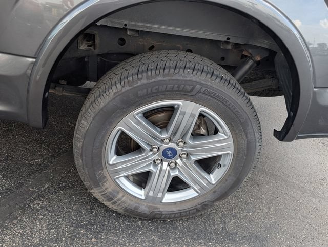 Used 2019 Ford F150 XLT w/ Equipment Group 302A Luxury AWD/4WD image 24