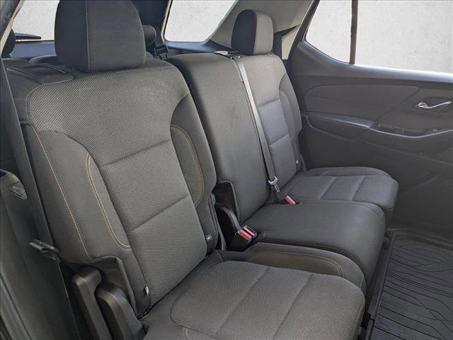 Used 2020 Chevrolet Traverse LT FWD image 21