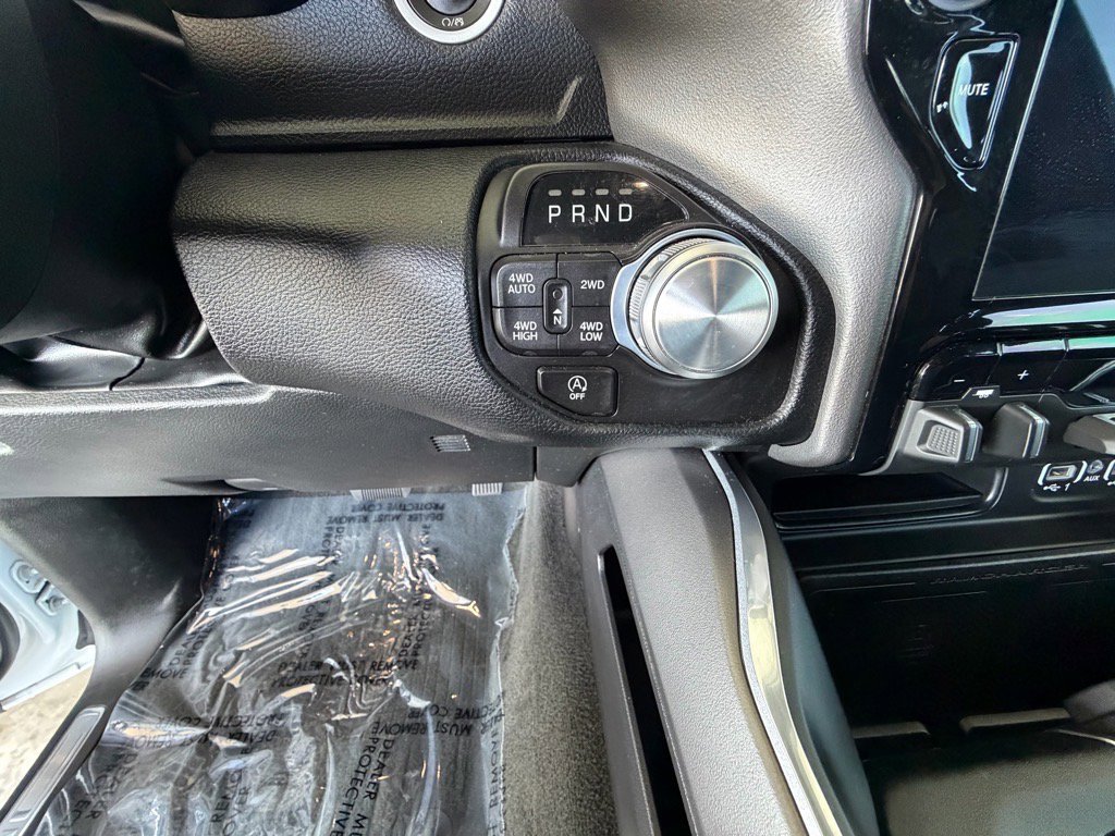 Used 2022 RAM 1500 Laramie image 30