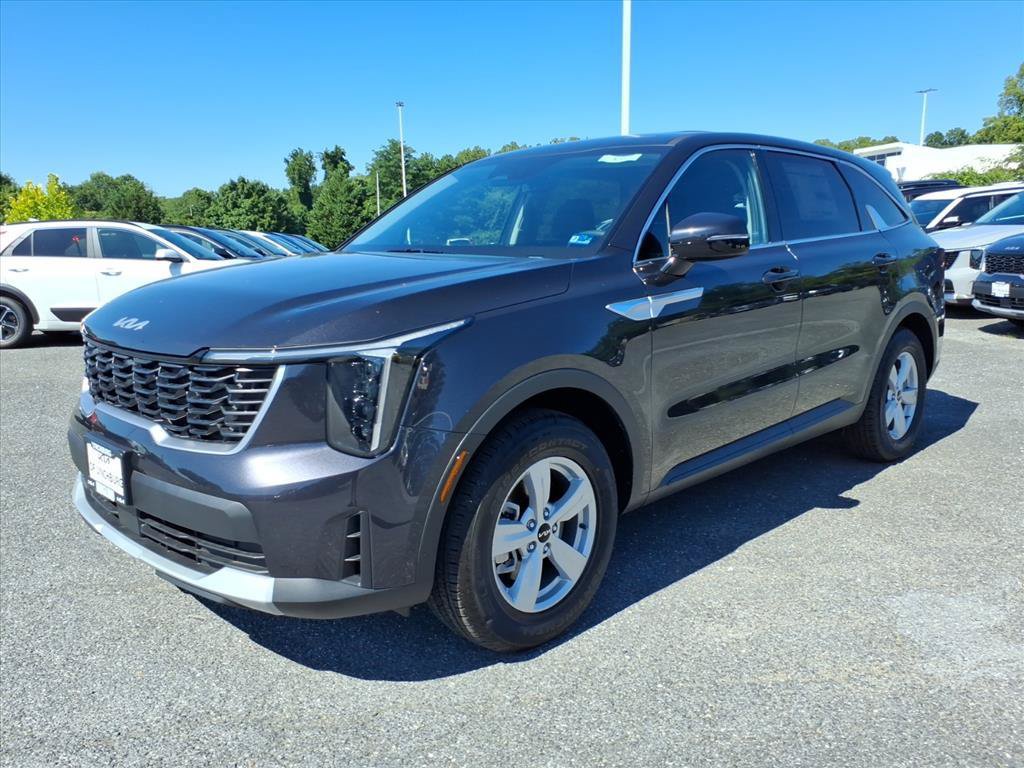 New 2026 Kia Sorento LX FWD image 8