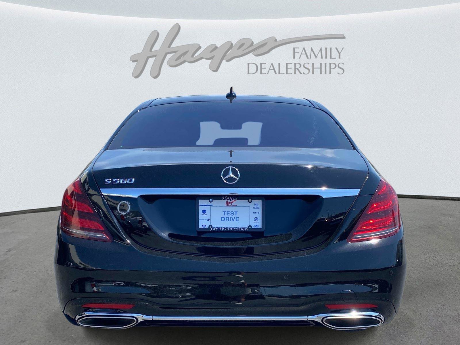 Used 2019 Mercedes-Benz S 560 Sedan image 4