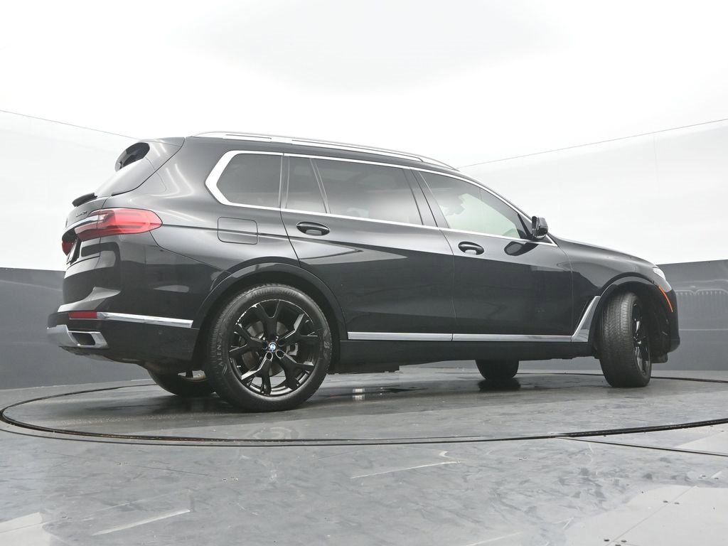 Used 2022 BMW X7 xDrive40i w/ Premium Package image 33