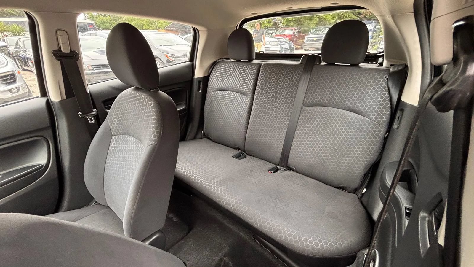 Used 2015 Mitsubishi Mirage DE FWD image 10