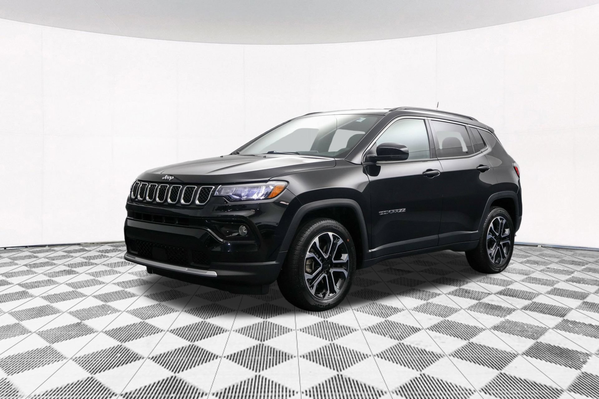 Used 2023 Jeep Compass Limited AWD/4WD image 40
