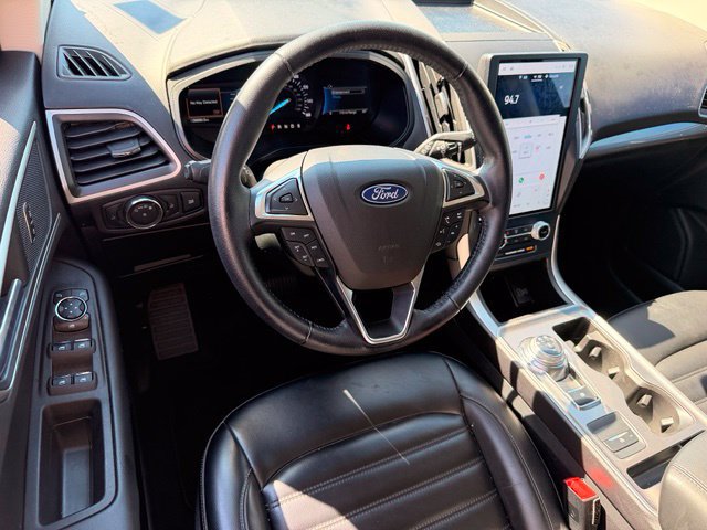 Used 2023 Ford Edge SEL AWD/4WD image 21