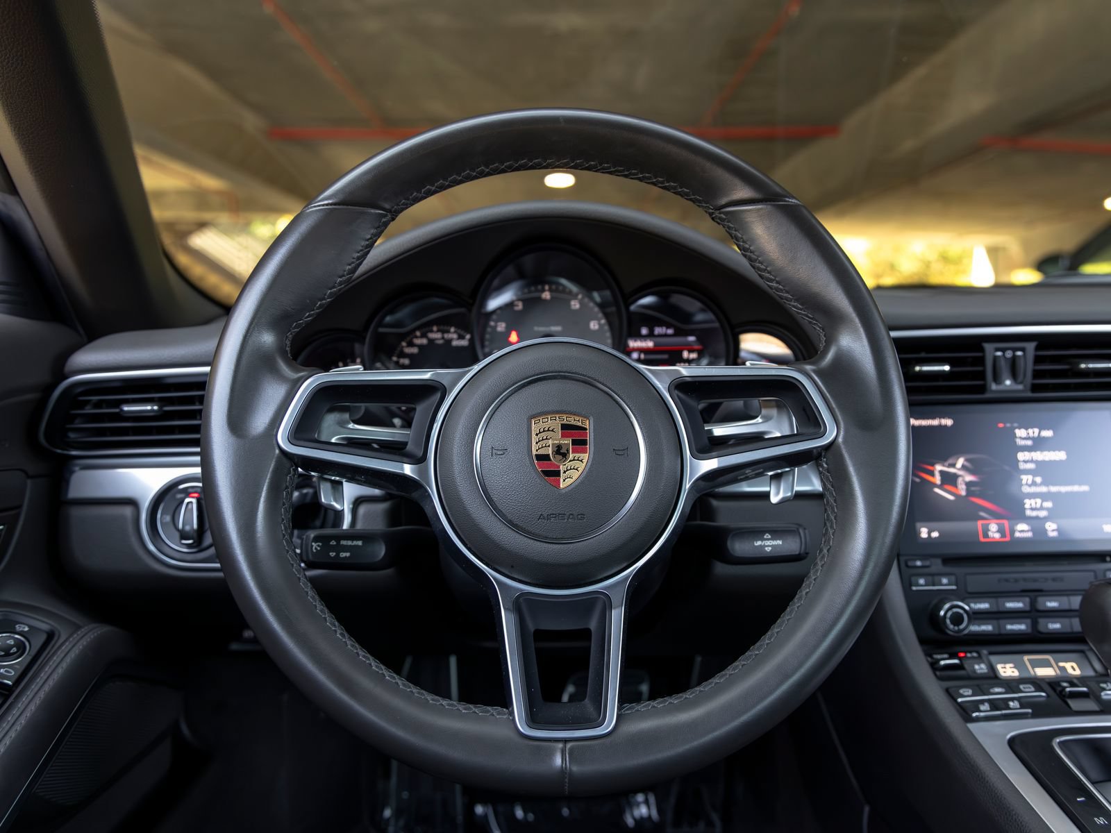 Certified 2019 Porsche 911 Targa 4S AWD/4WD image 33