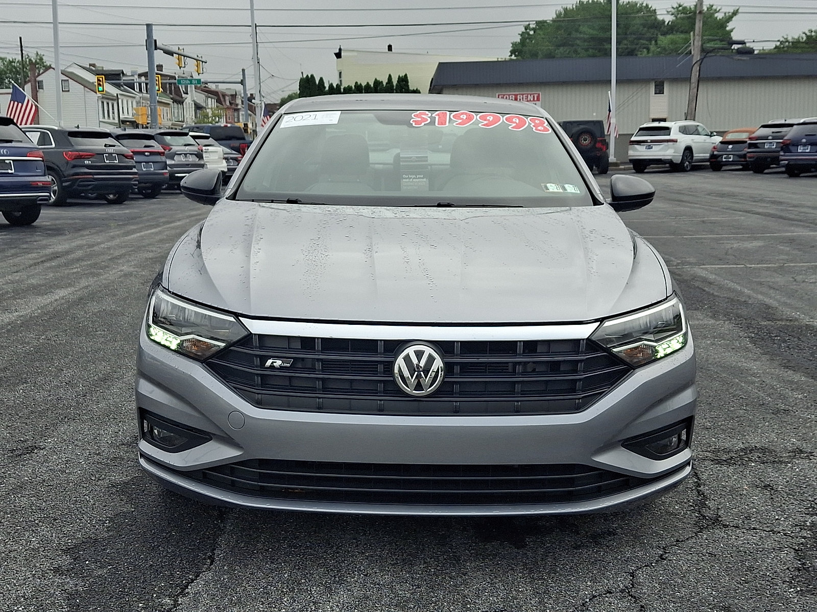 Used 2021 Volkswagen Jetta R-Line FWD image 3
