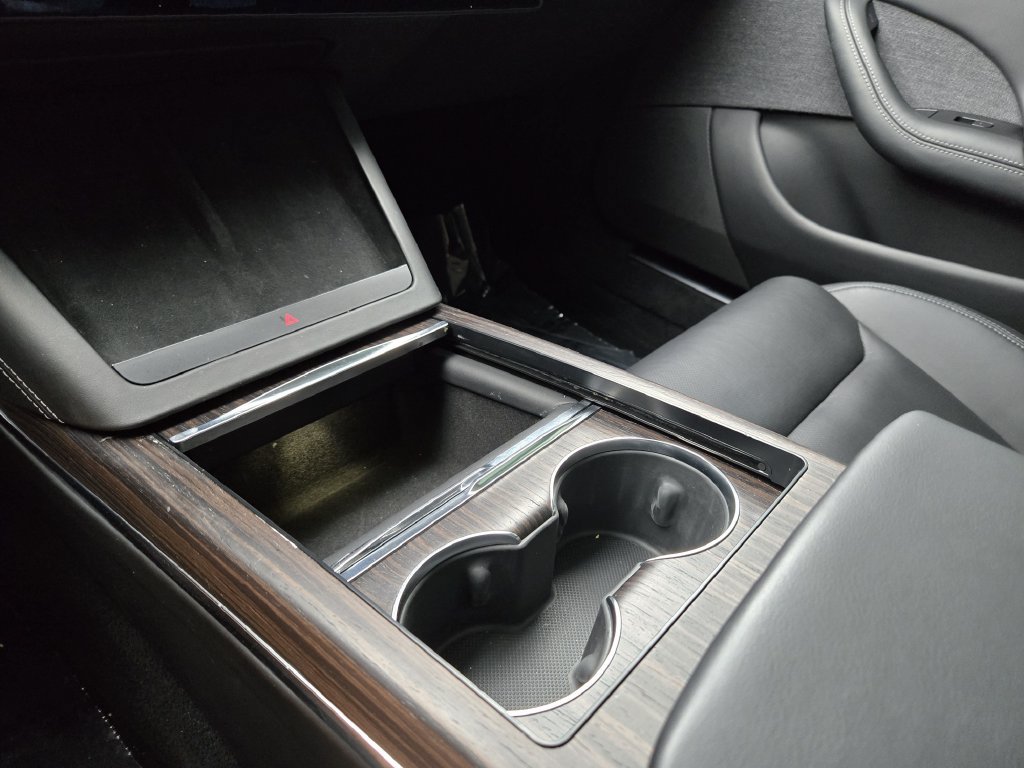 Used 2023 Tesla Model S Standard Range AWD/4WD image 19