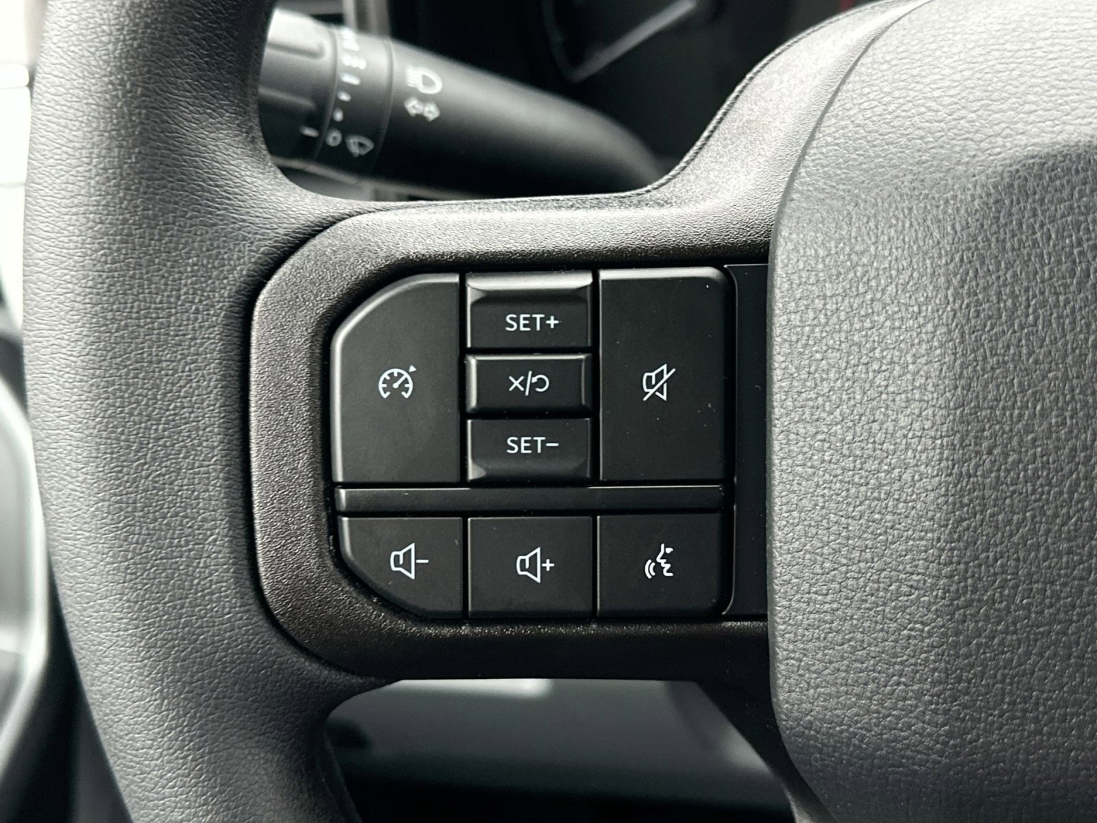 New 2026 Ford F350 XLT w/ 360-Degree Camera Package image 21