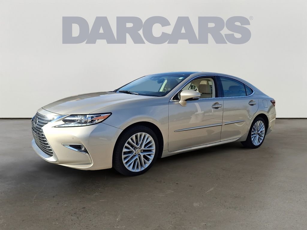 Used 2016 Lexus ES 350 w/ Luxury Package w/Wood Trim image 3