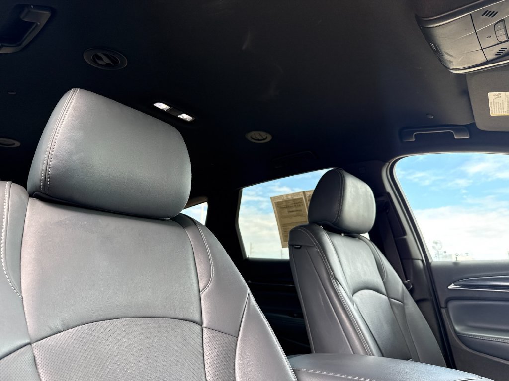 Used 2022 Buick Enclave Premium FWD image 18
