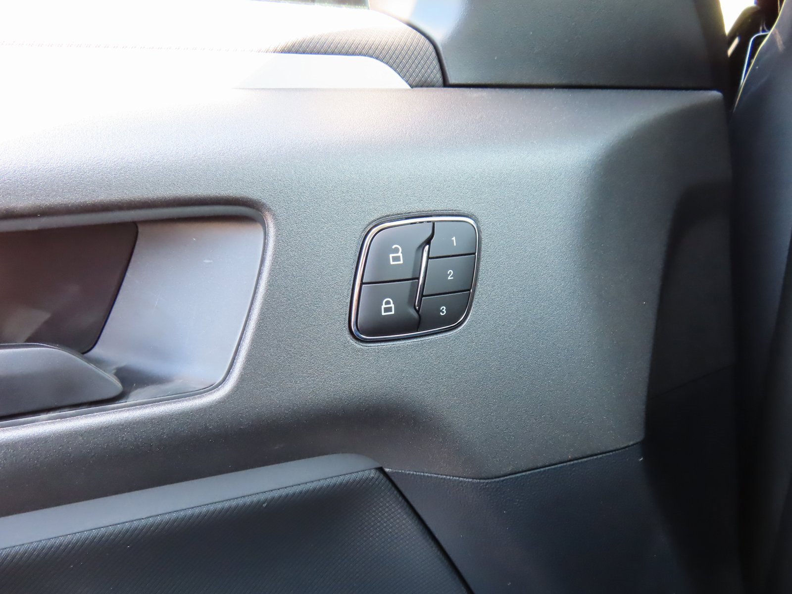 New 2025 Ford Bronco Sport Outer Banks image 8