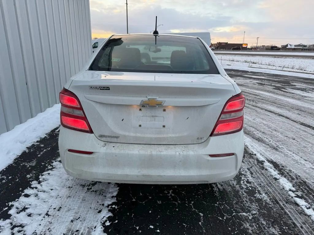 Used 2017 Chevrolet Sonic LT image 7