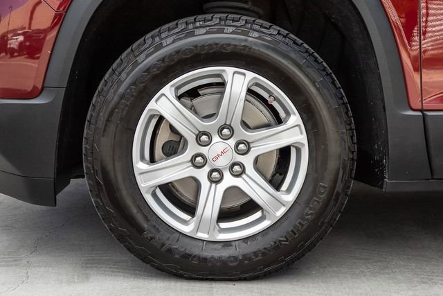 Used 2018 GMC Acadia SLE image 13