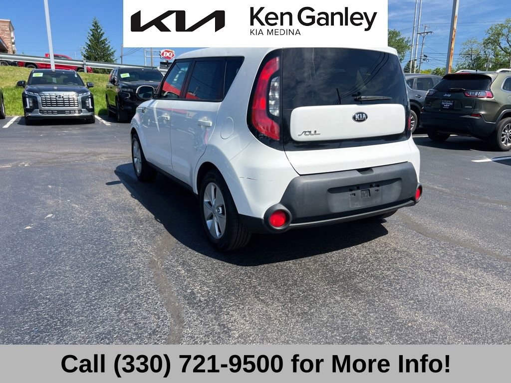 Used 2015 Kia Soul FWD image 13
