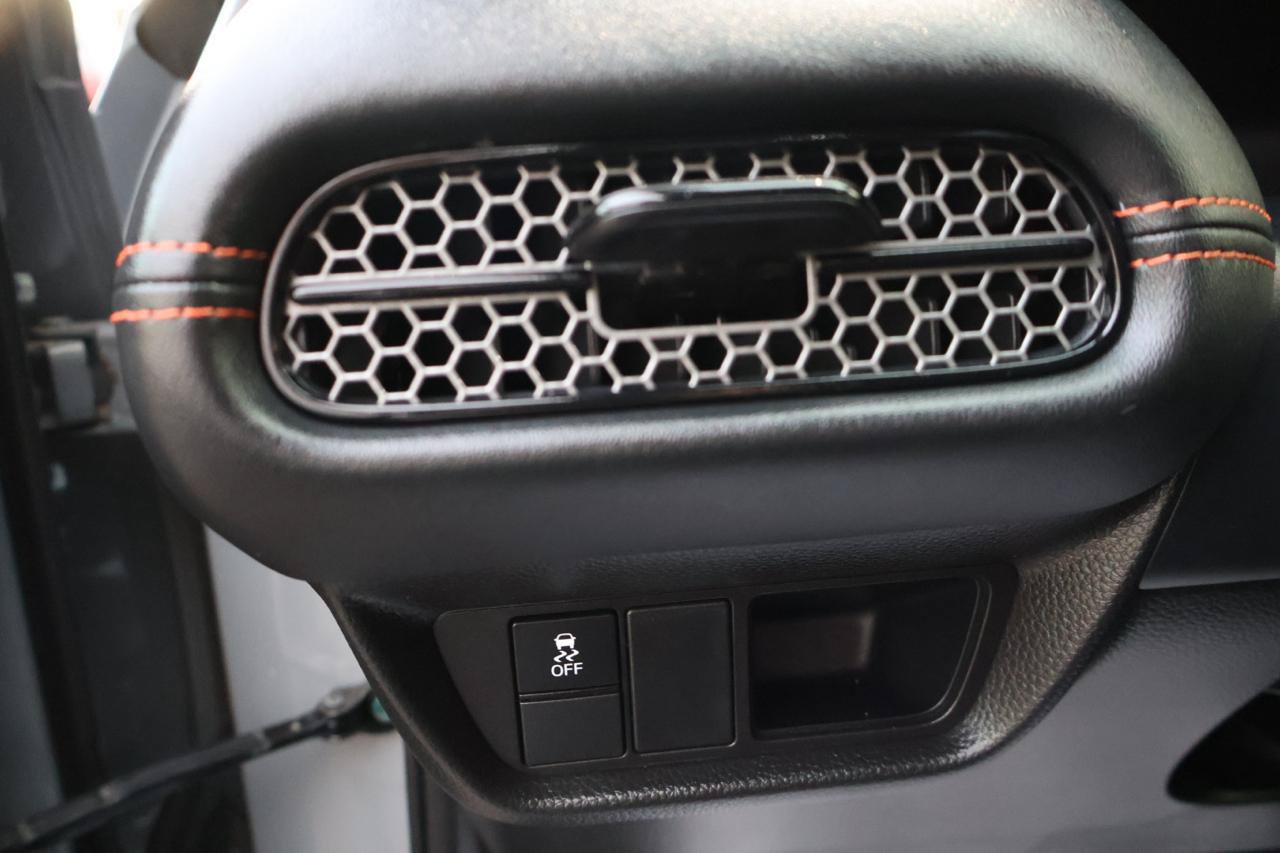 Used 2024 Honda HR-V Sport image 11