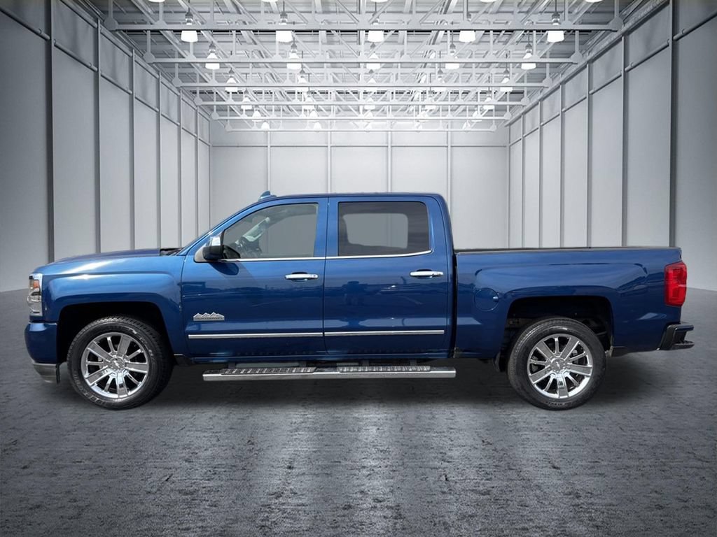Used 2017 Chevrolet Silverado 1500 High Country RWD image 2