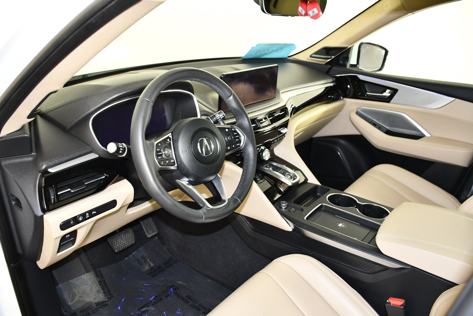 Certified 2025 Acura MDX SH-AWD w/ Technology Package image 37