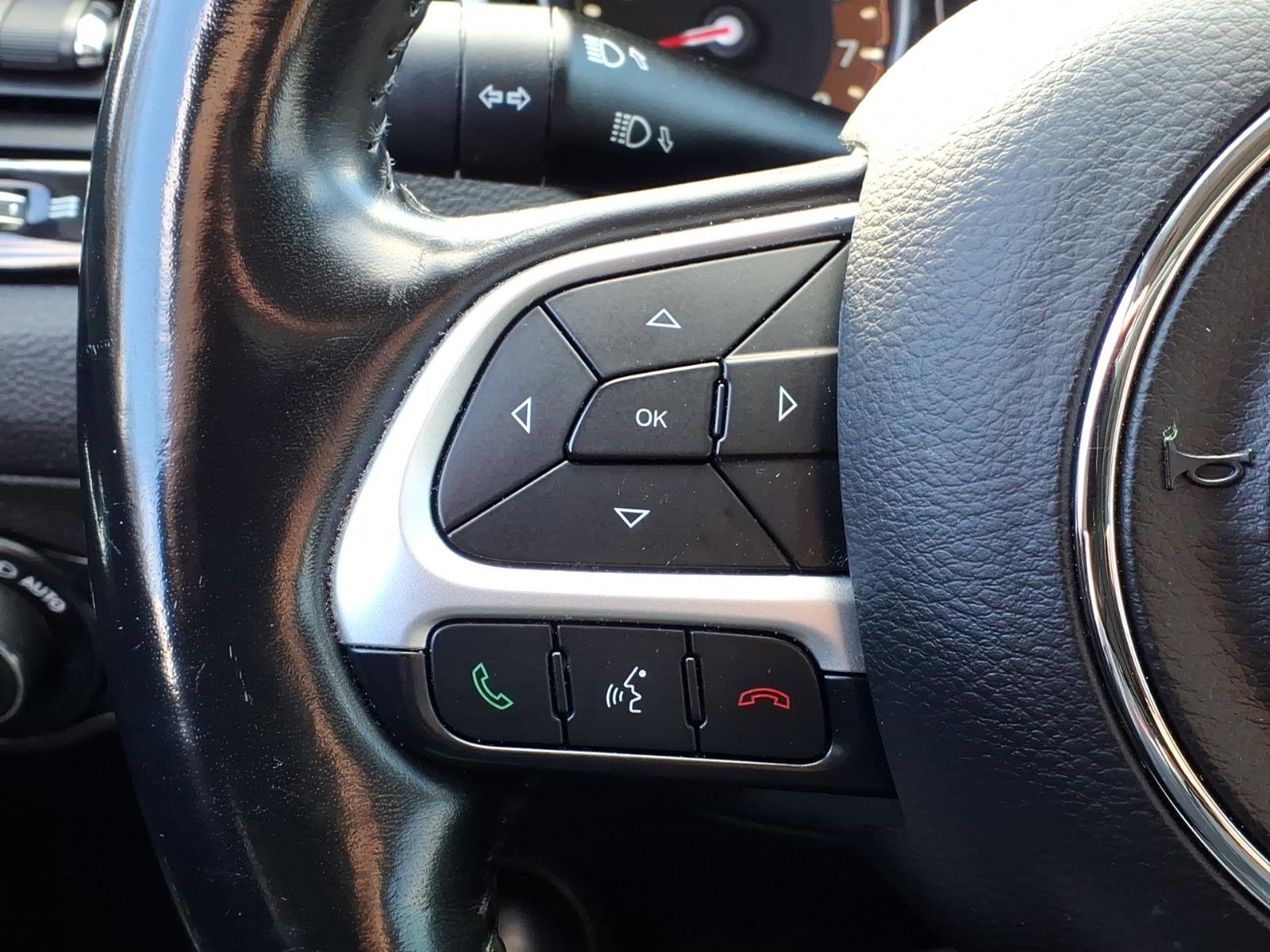 Certified 2020 Jeep Compass Latitude image 23