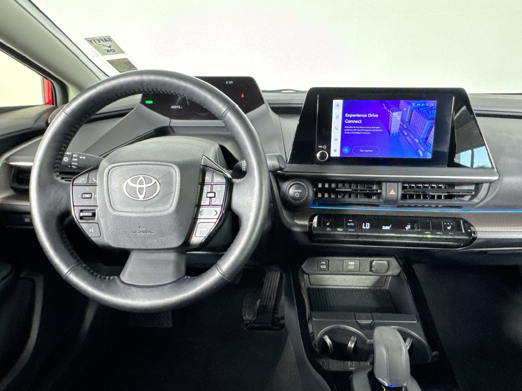 Used 2024 Toyota Prius XLE FWD image 13