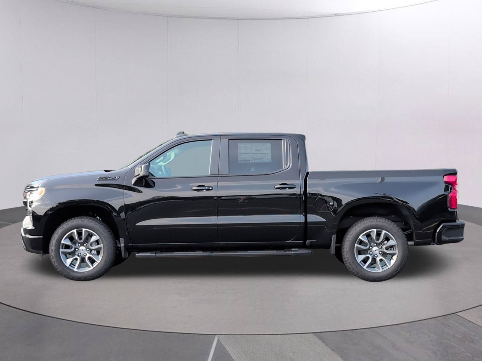 New 2026 Chevrolet Silverado 1500 RST AWD/4WD image 2