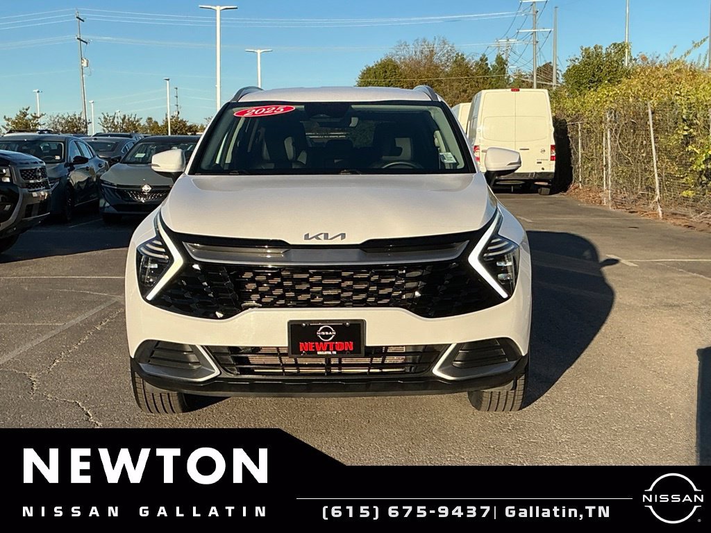 Used 2025 Kia Sportage EX AWD/4WD image 24