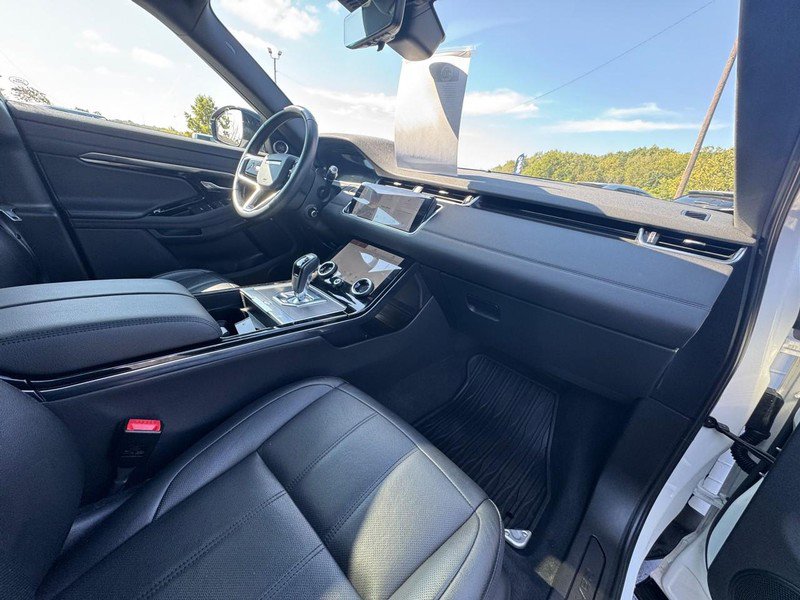Used 2022 Land Rover Range Rover Evoque SE image 20