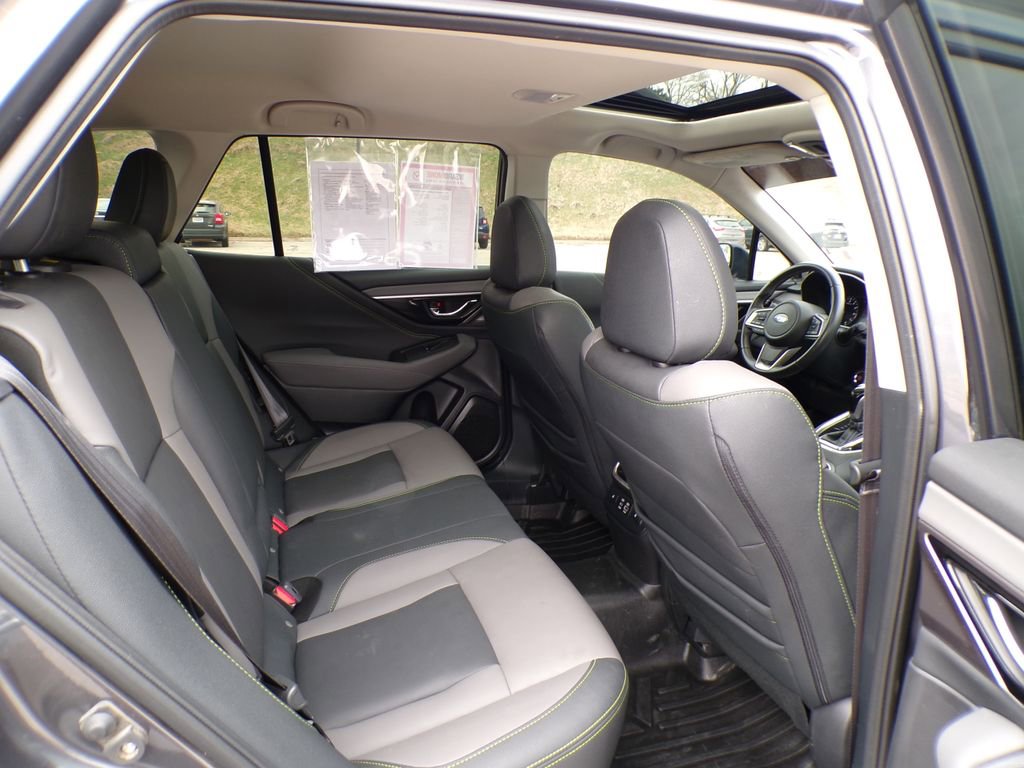 Used 2023 Subaru Outback Onyx Edition XT AWD/4WD image 21