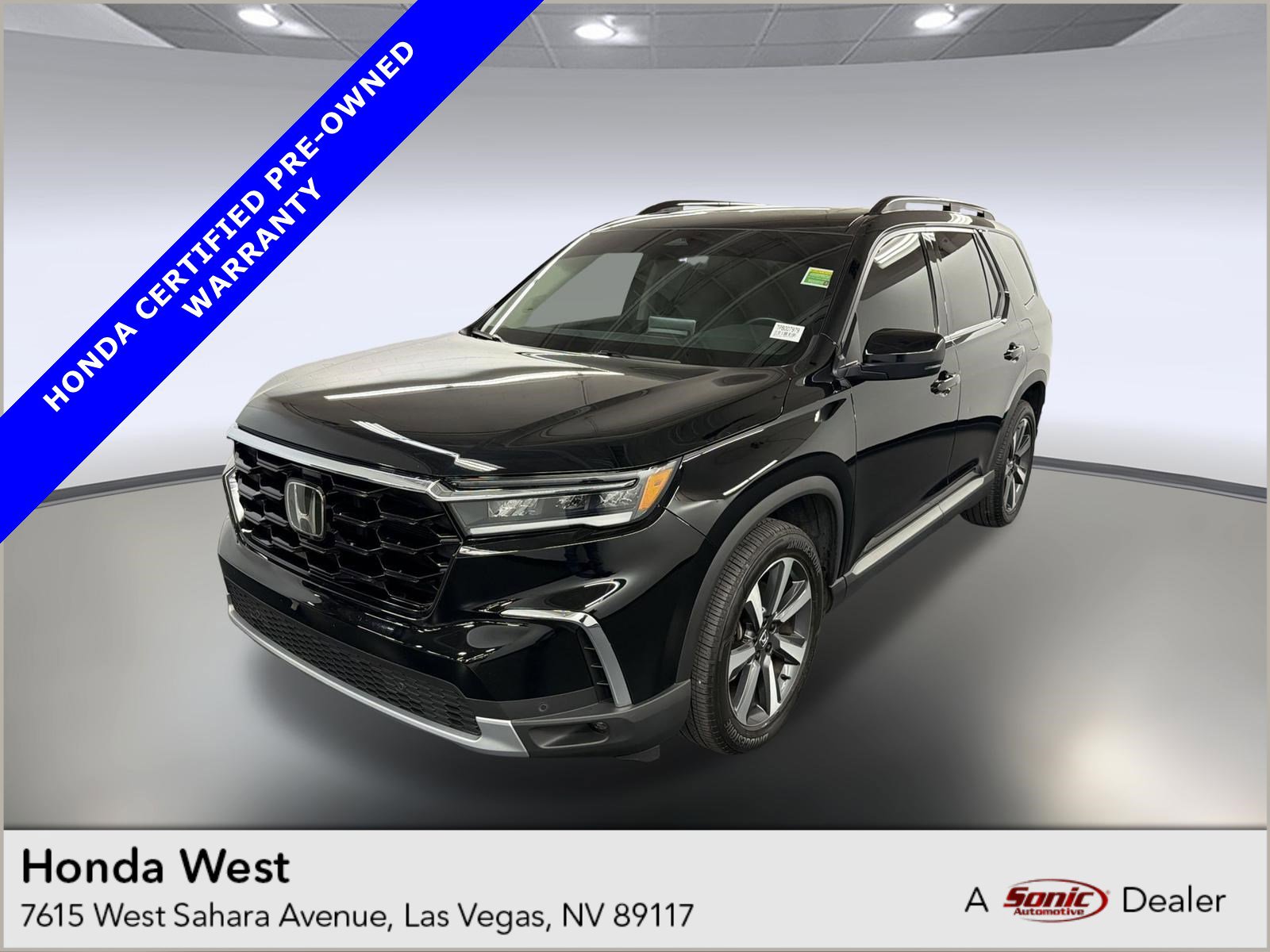 Certified 2023 Honda Pilot Touring image 1