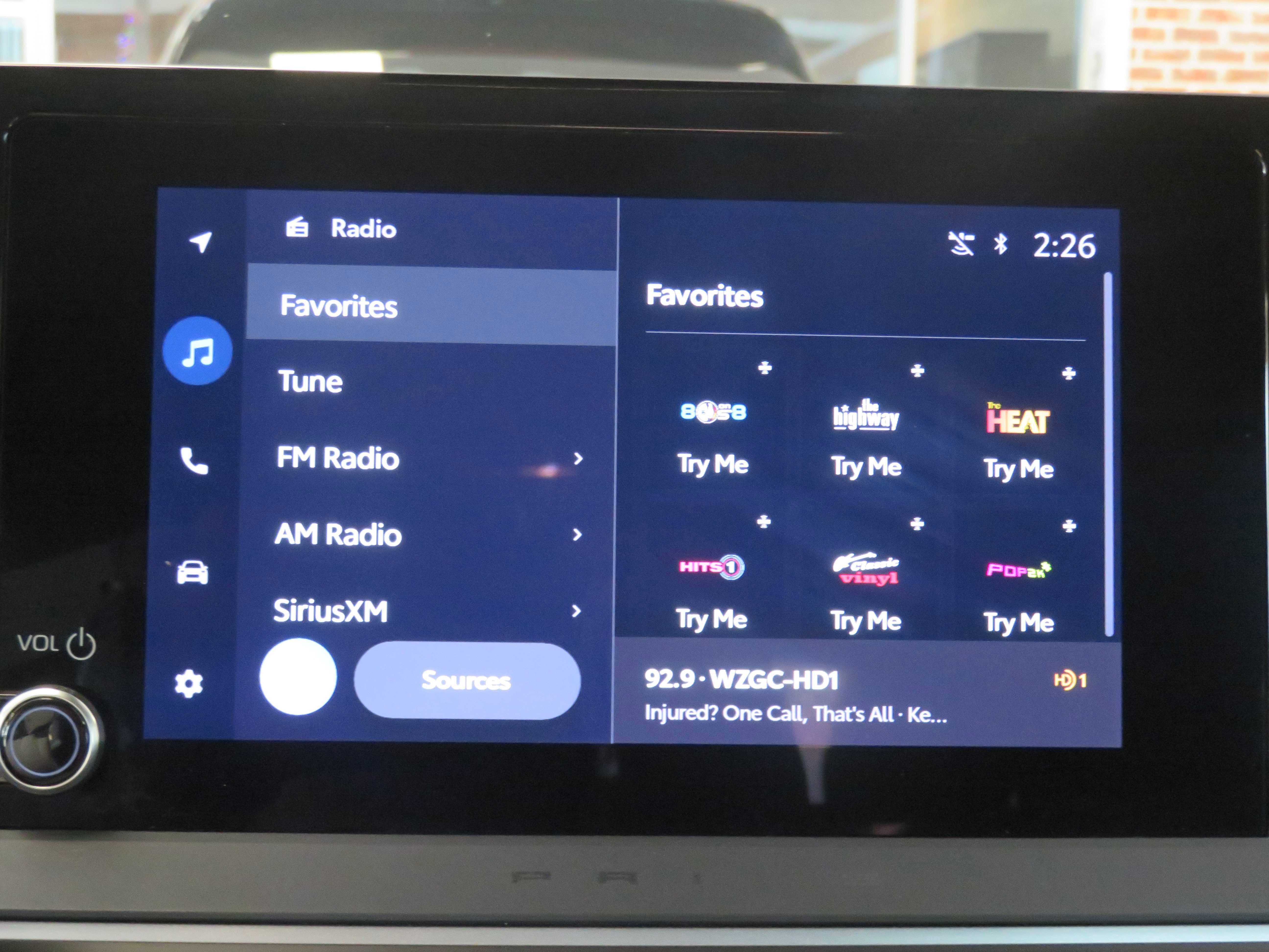 Used 2025 Toyota Prius LE image 43