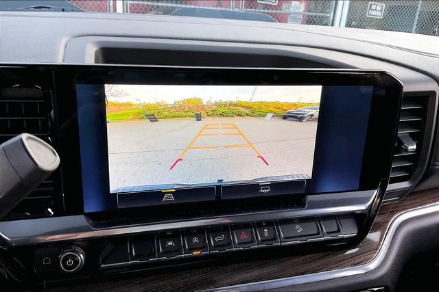 Used 2024 Chevrolet Silverado 1500 LT Trail Boss w/ Protection Package image 11