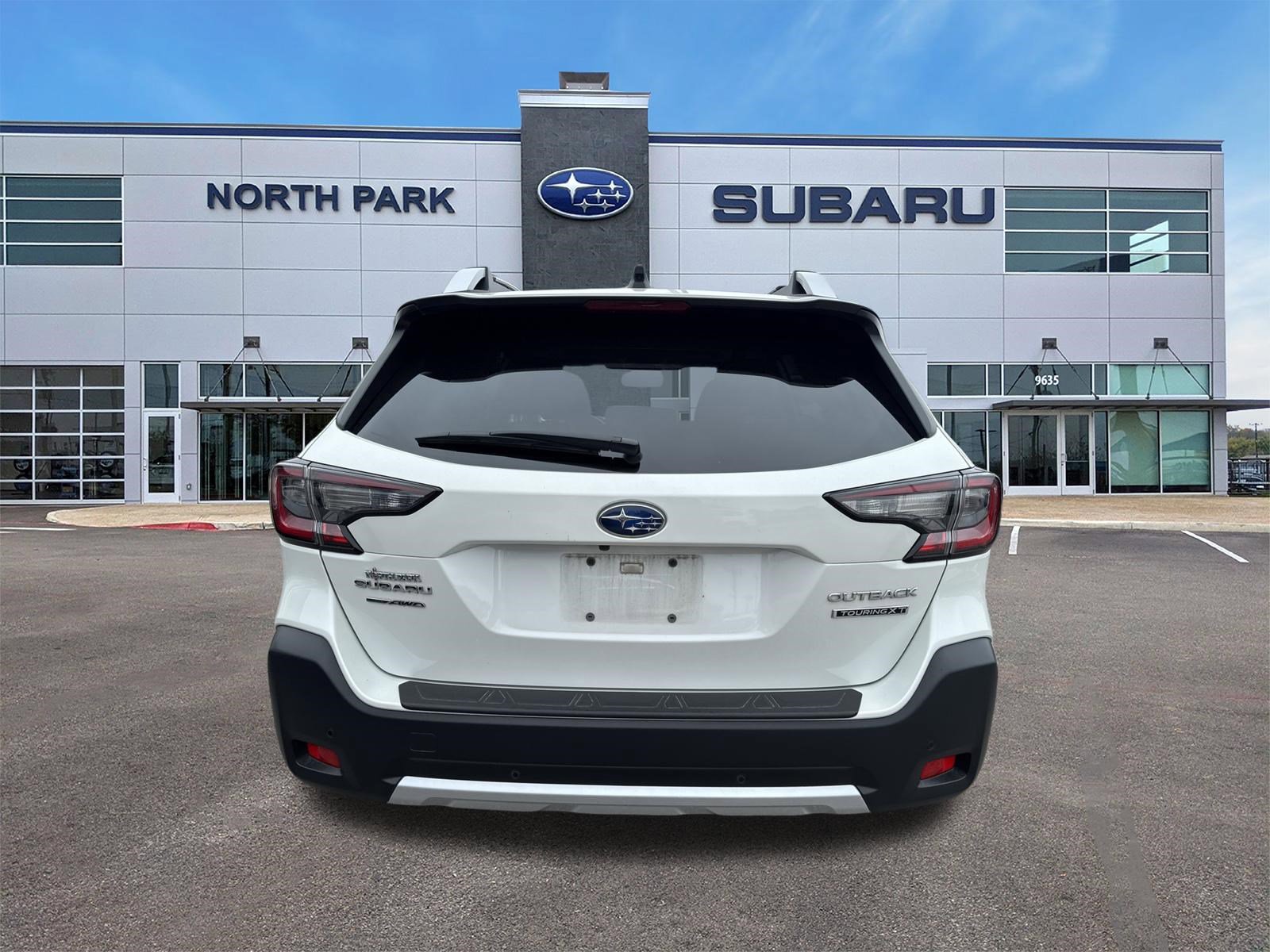 Certified 2024 Subaru Outback Touring XT AWD/4WD image 4