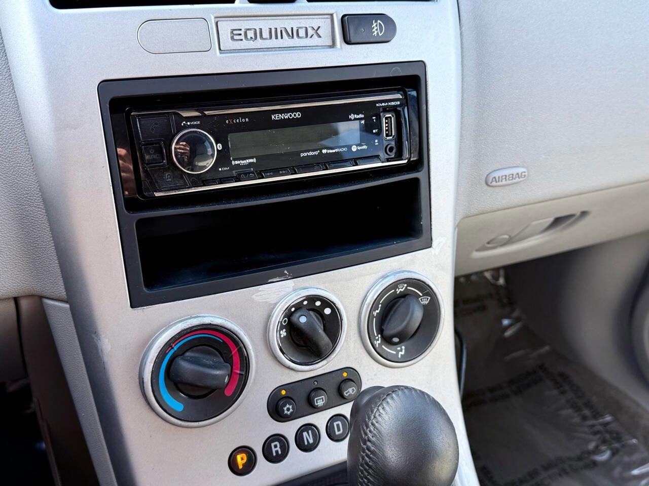 Used 2005 Chevrolet Equinox LT w/ Preferred Equipment Group image 22