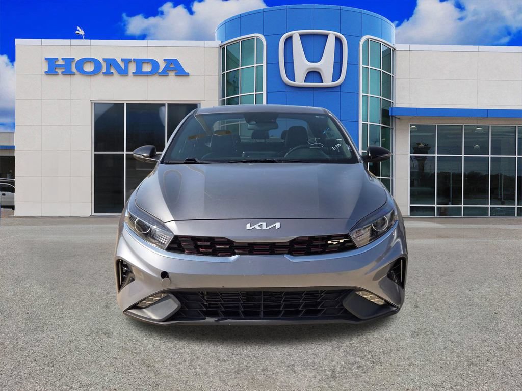 Used 2024 Kia Forte GT-Line w/ GT-Line Premium Package FWD image 2