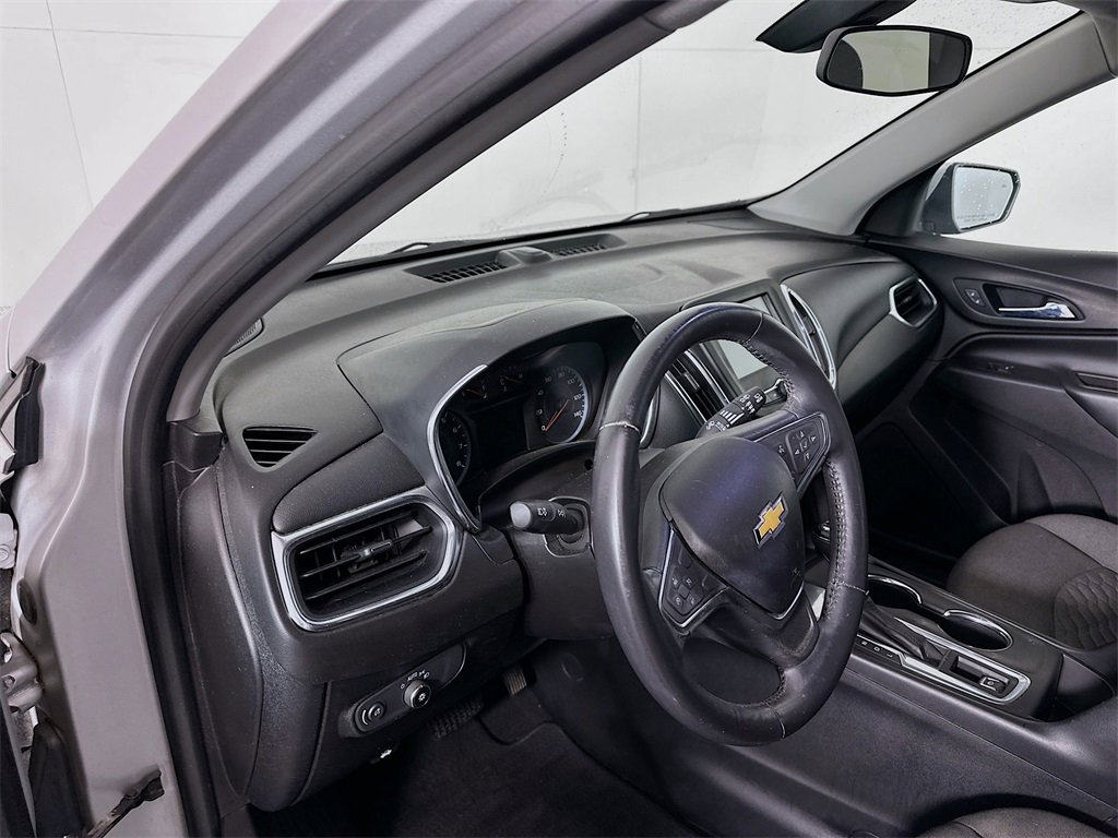 Used 2018 Chevrolet Equinox LT image 9