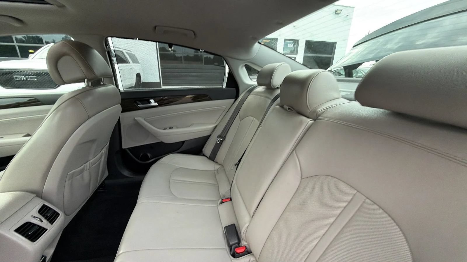 Used 2017 Hyundai Sonata Limited w/ Tech Package 03 FWD image 42