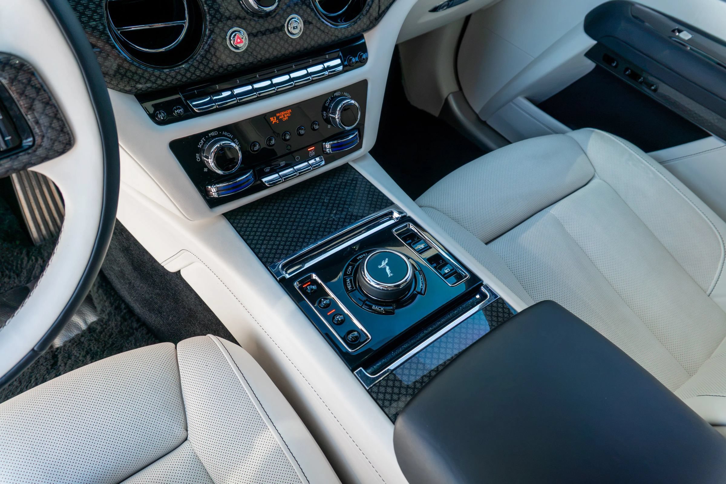 Used 2023 Rolls-Royce Ghost Black Badge w/ Black Badge Ghost Package AWD/4WD image 19