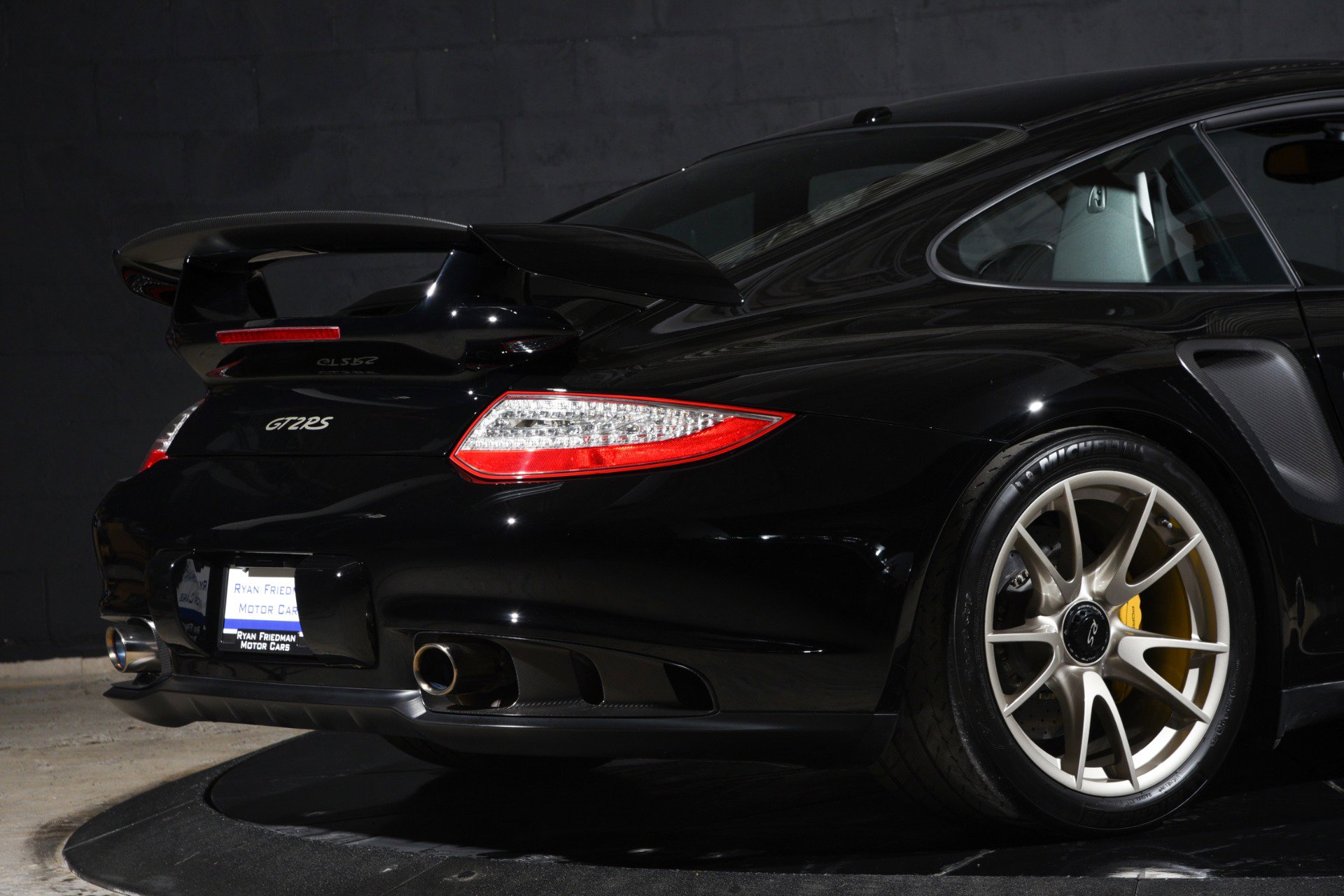Used 2011 Porsche 911 GT2 RS RWD image 19