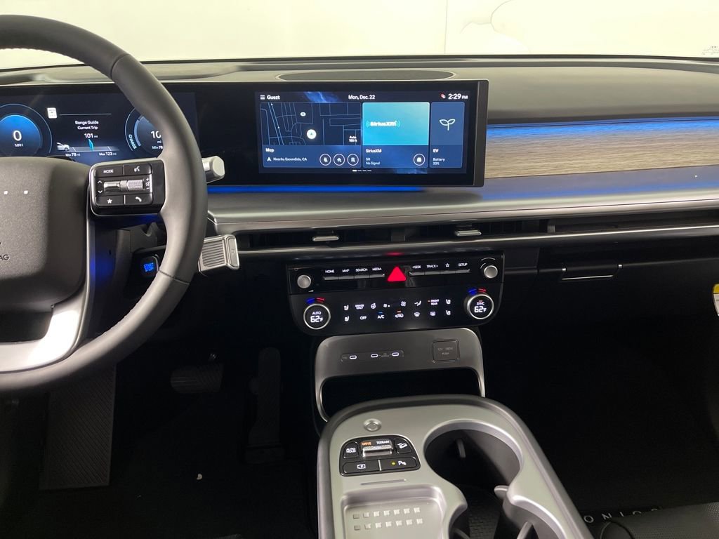 New 2026 Hyundai Ioniq 9 Limited image 16