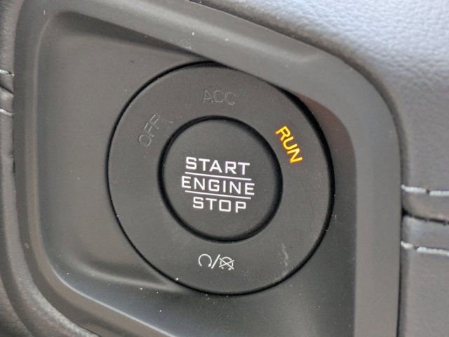 New 2025 Jeep Wrangler Unlimited Rubicon image 24