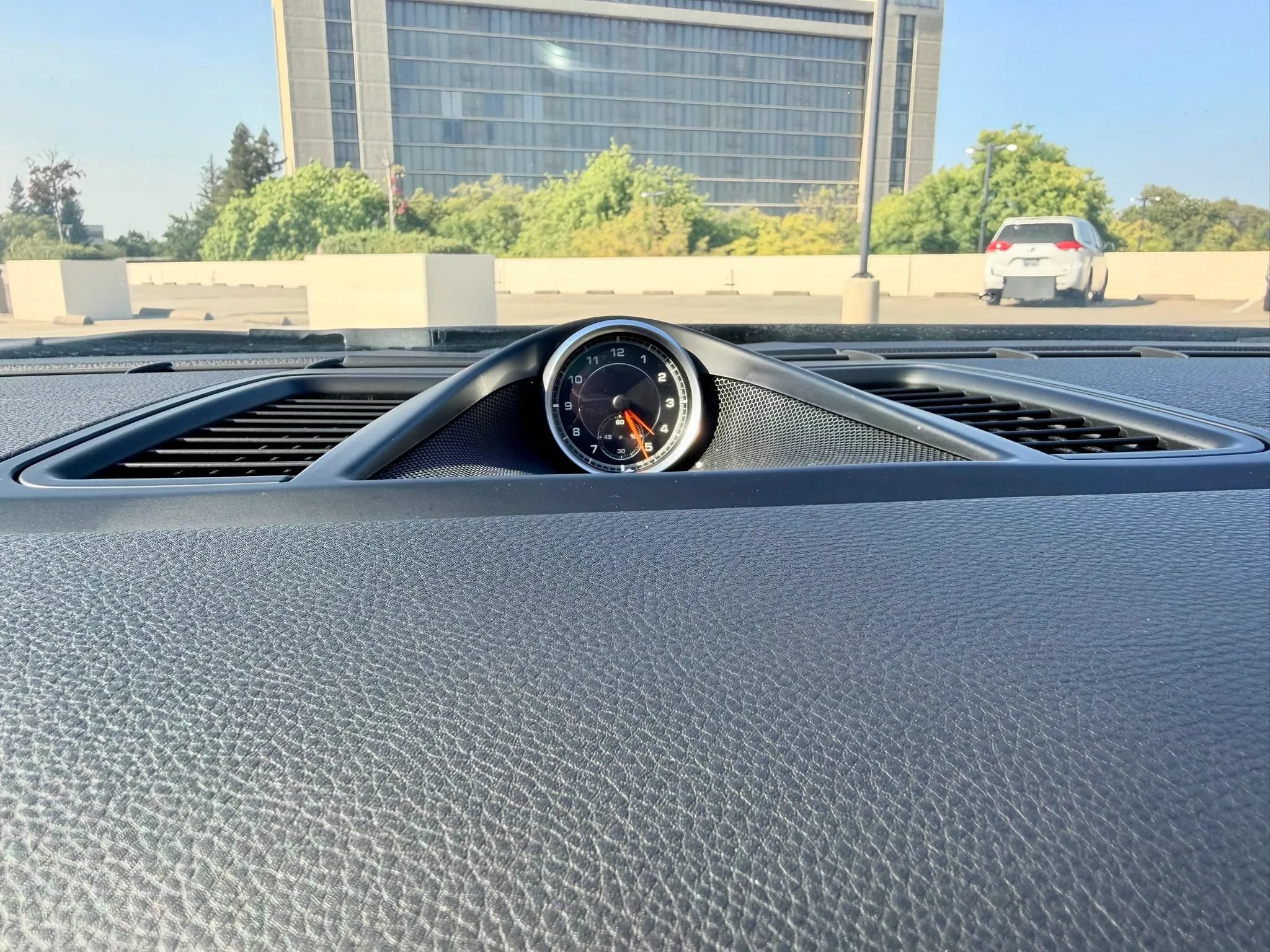 Used 2016 Porsche Panamera Edition RWD image 79