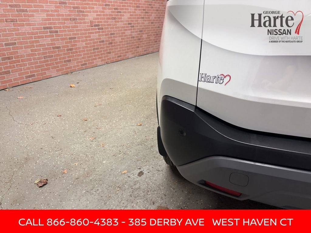 Certified 2023 Nissan Rogue S image 48