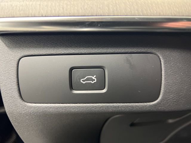 New 2026 Volvo XC90 B6 Ultra w/ Lounge Package image 22